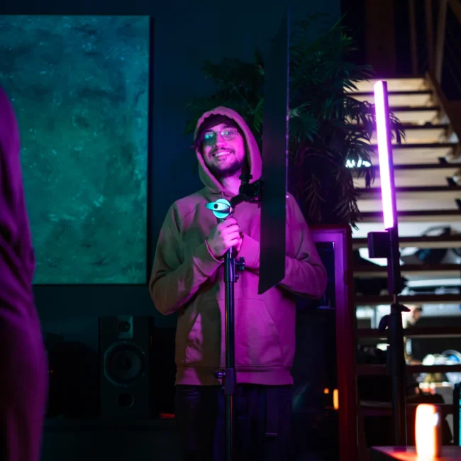 Das Team von Holy Moly Films bei einer Filmproduktion in Salzburg am Set von Fütter Mich für Instant36.